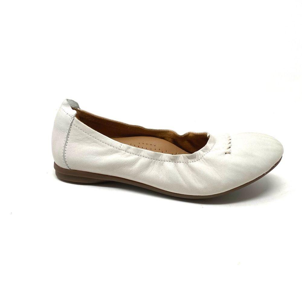Clarks Rena Hop White Leather Ballet Flats Women’s Size 6M Comfort Slip-On Shoes